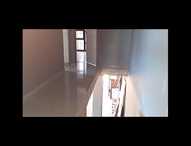 6 BEDROOM HOUSE FOR SALE IN BLUFF